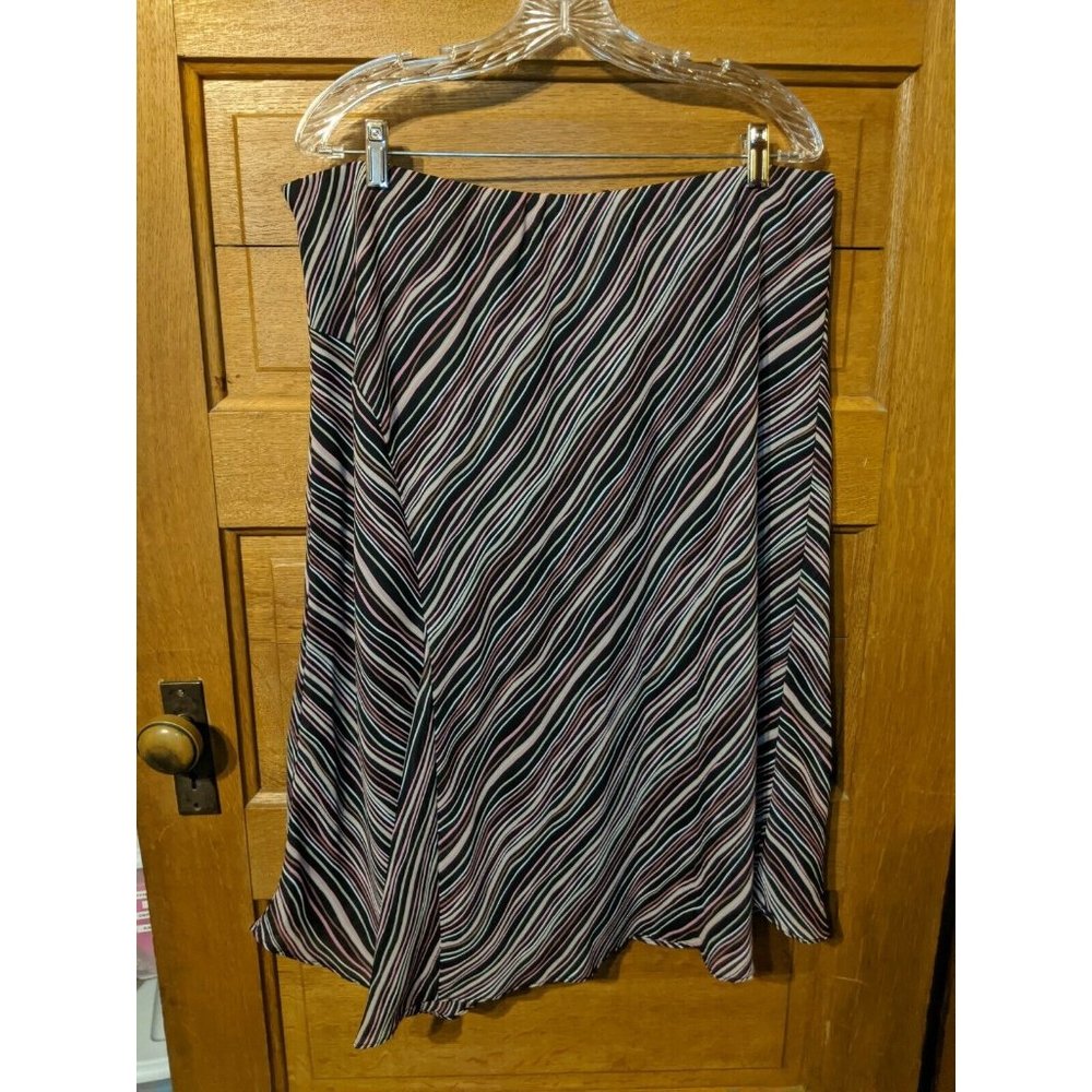 Worthington Size 20W Skirt Black Pink Striped Lined Modest